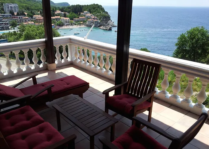 Villa Sara Guesthouse