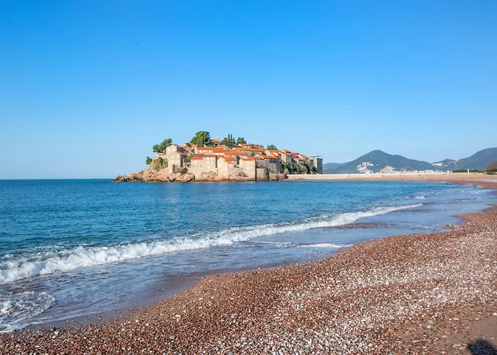 Montesan Luxury Apartments Beach Front