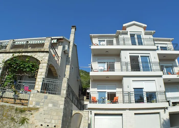 Apartments Mm